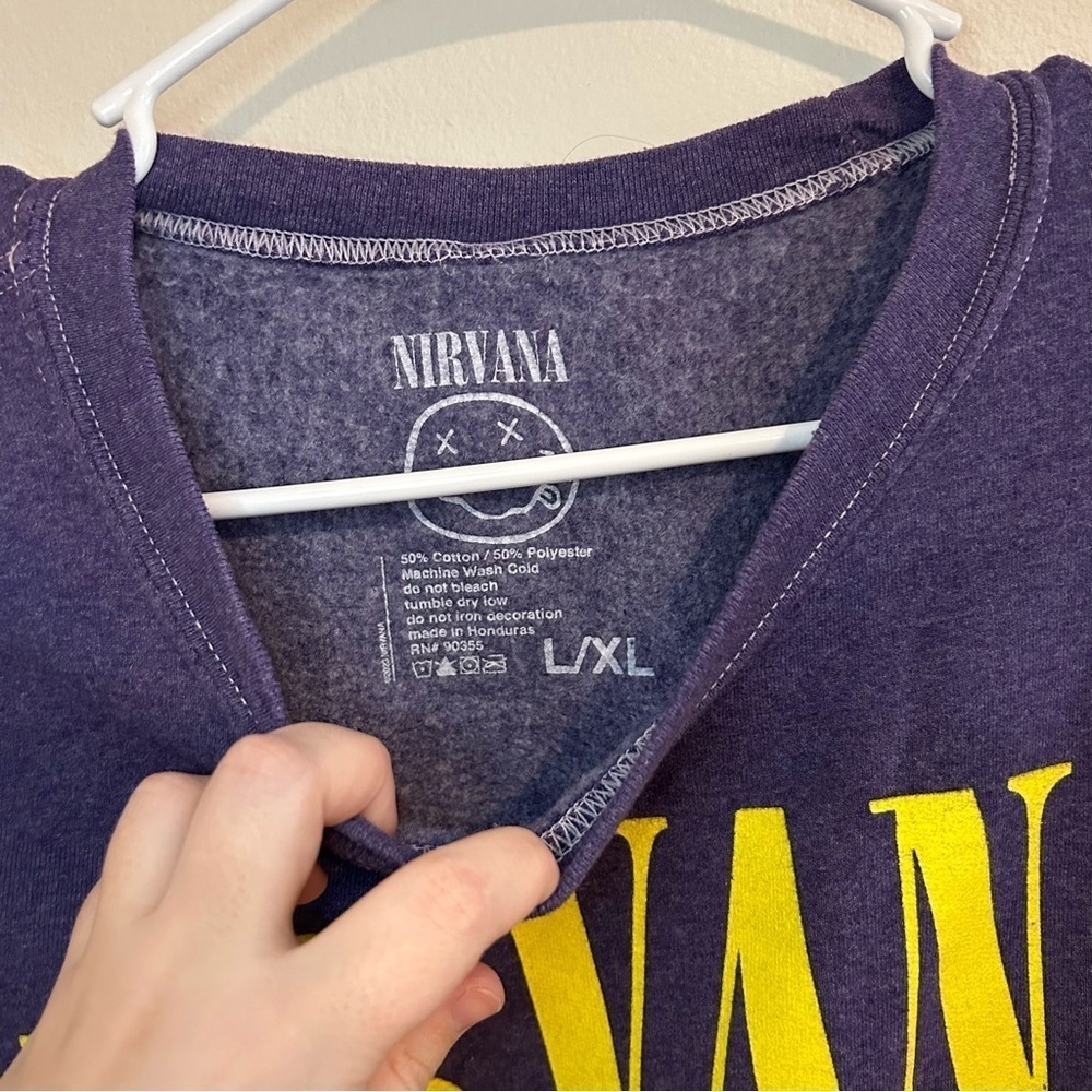 Urban Outfitters Nirvana Smile Overdyed Crew Neck Sweatshirt Size L/XL - Picture 5 of 5